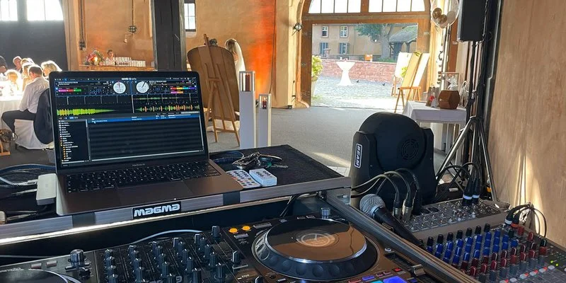 Dj Alexander Barnett 