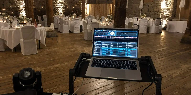 Dj Alexander Barnett 