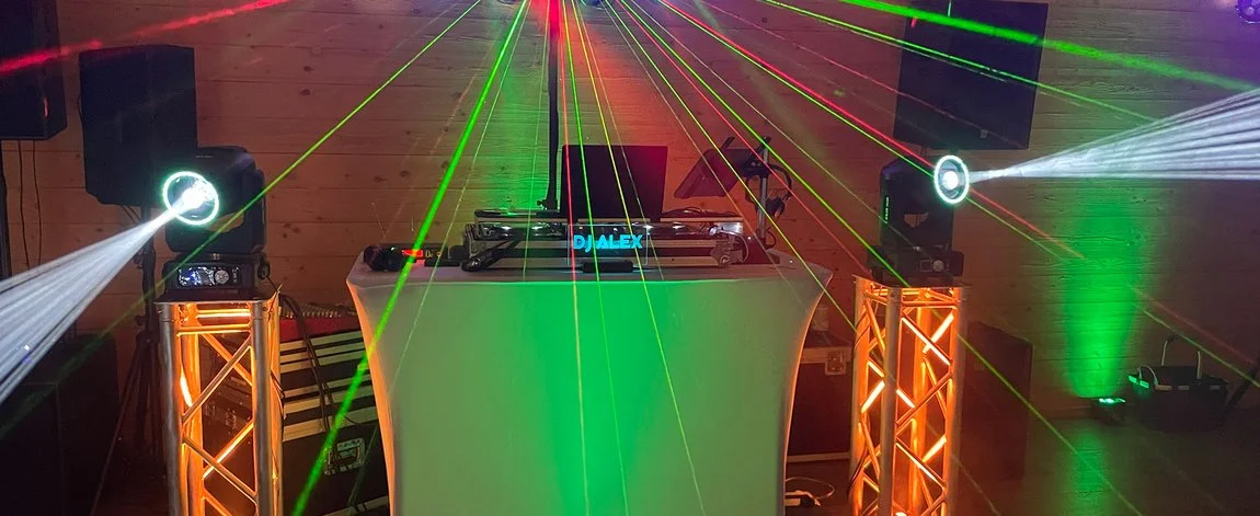 Dj Alexander Barnett in Action!